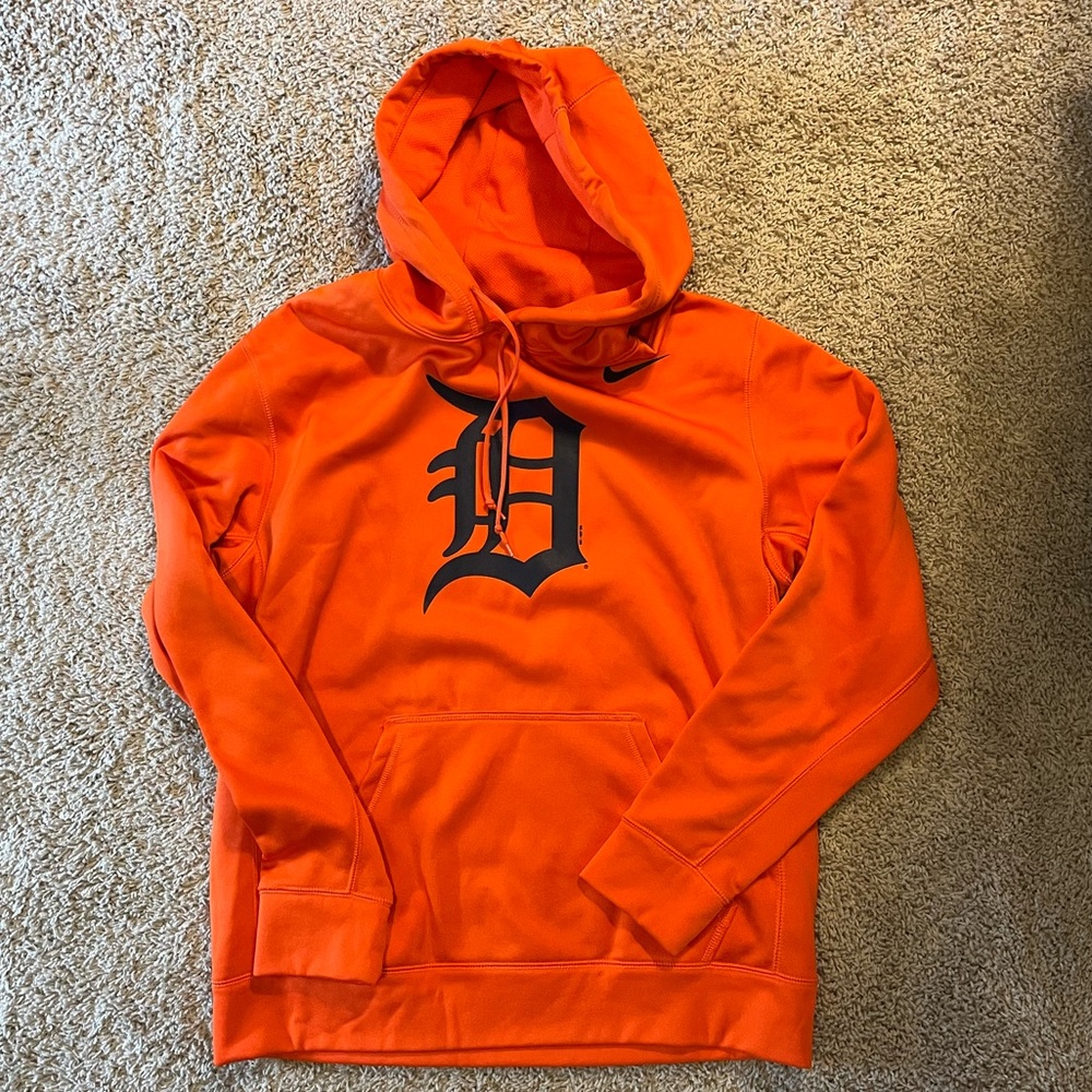 Detroit Tigers Men’s Dry Fit Sweatshirt